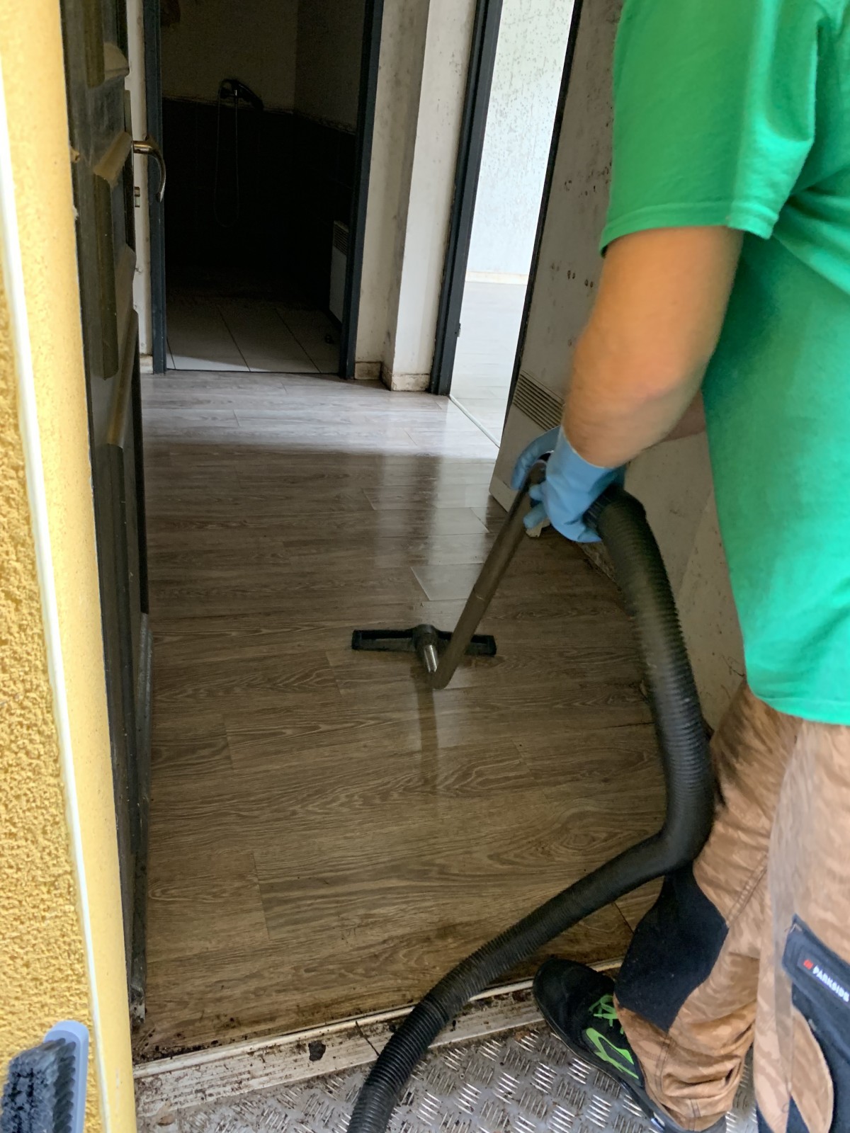 Sinistre sanitaire à Floirac : assainissement et nettoyage des surfaces souillées