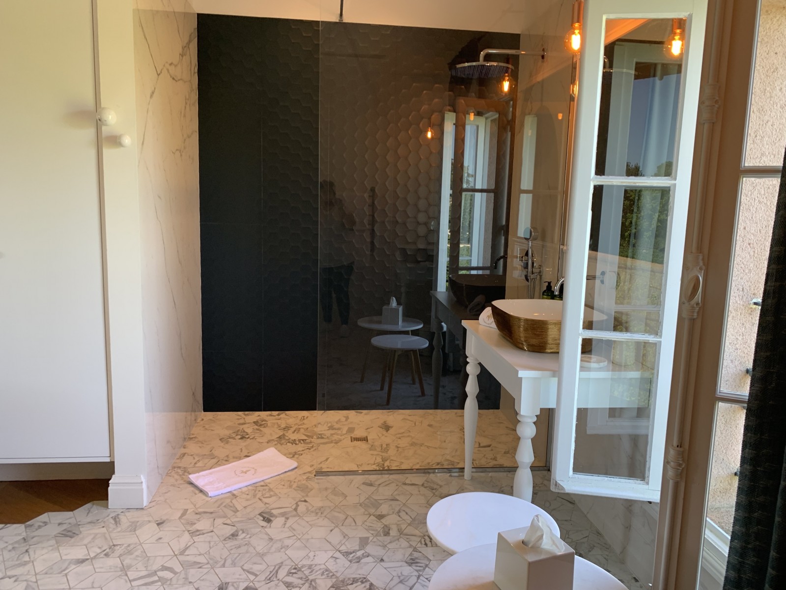 Nettoyage de Maison d'hôtes entre deux locations à Saint Emilion en Gironde