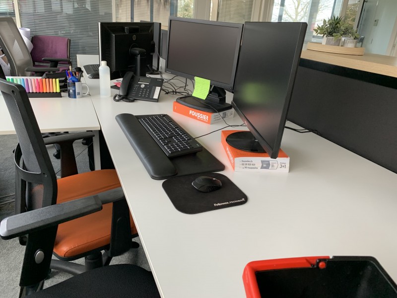 Nettoyage d’un cabinet d’avocats par une entreprise de nettoyage professionnel à Bordeaux en gironde