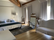 Nettoyage de Maison d'hôtes entre deux locations à Saint Emilion en Gironde