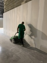 Propreté industrielle en Gironde : réhabilitation rapide de hangars à Blanquefort