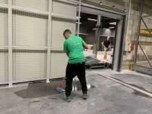 Nettoyage technique de hangars logistiques à Blanquefort : dégraissage des sols béton